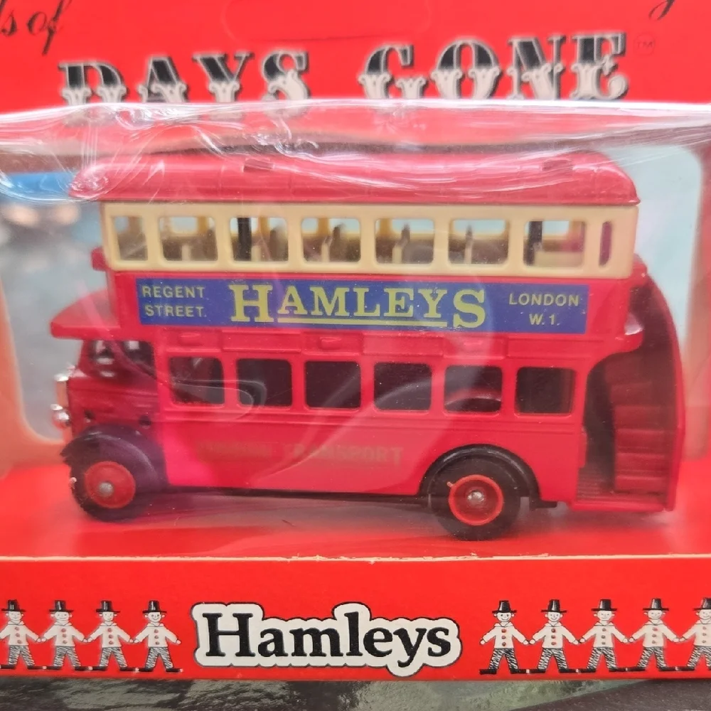 Days Gone Hamleys Red Double-Decker Bus Model London